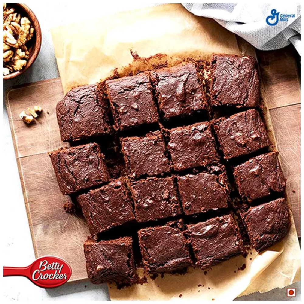 Betty Crocker Triple Choco Brownie Mix, 425 g-6.webp